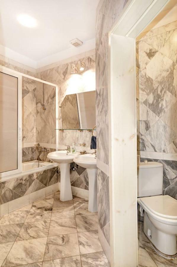 Aristocratic, Elegant, Designer Top Central Apartment Sofia Exterior foto