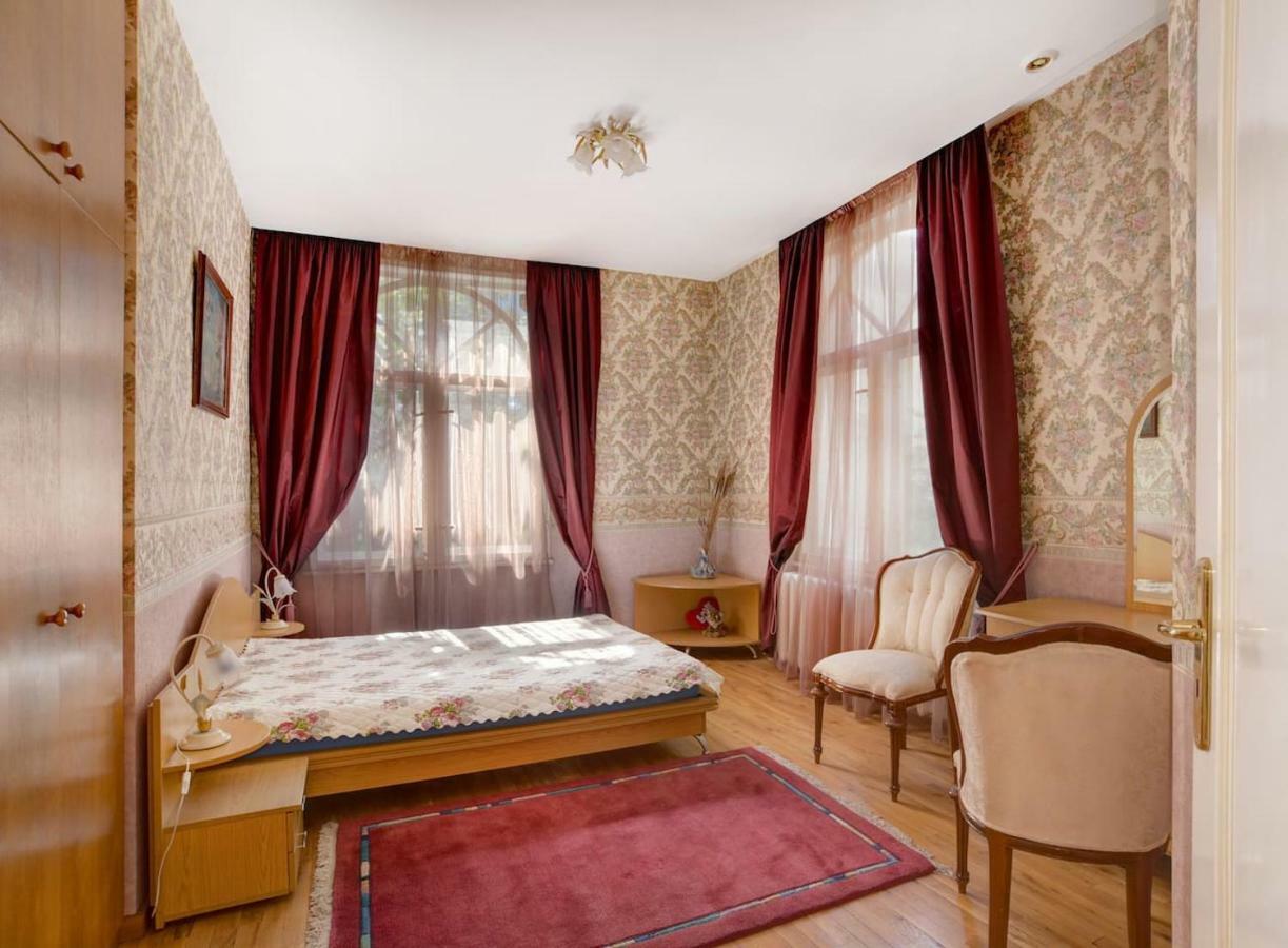 Aristocratic, Elegant, Designer Top Central Apartment Sofia Exterior foto