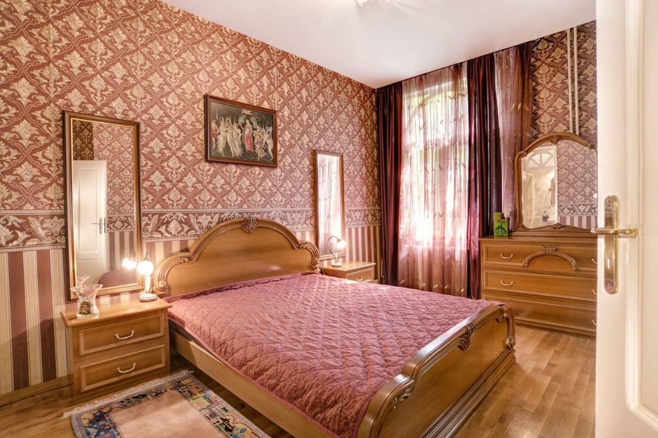 Aristocratic, Elegant, Designer Top Central Apartment Sofia Exterior foto